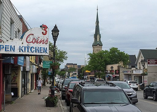 Richmond Hill payday loan view of downtown